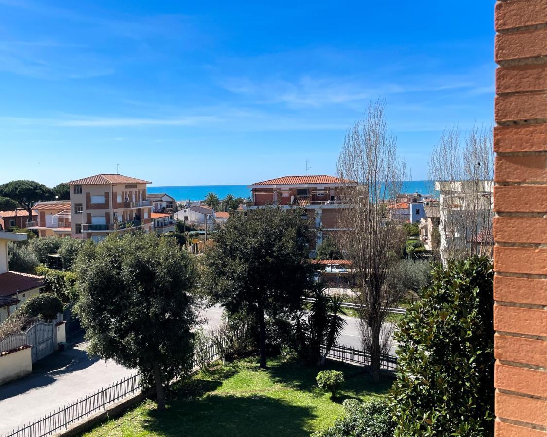 Kesya Seaview Apartment - Attico - 50Mt Dal Mare Anzio Kültér fotó