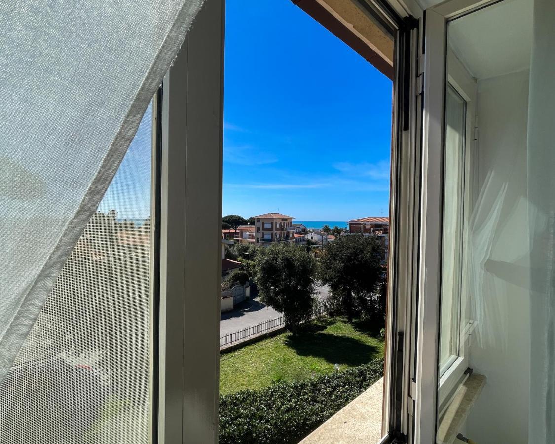 Kesya Seaview Apartment - Attico - 50Mt Dal Mare Anzio Kültér fotó