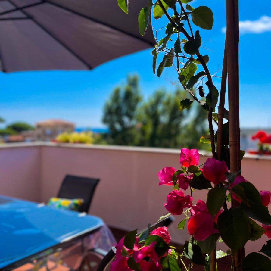 Kesya Seaview Apartment - Attico - 50Mt Dal Mare Anzio Kültér fotó
