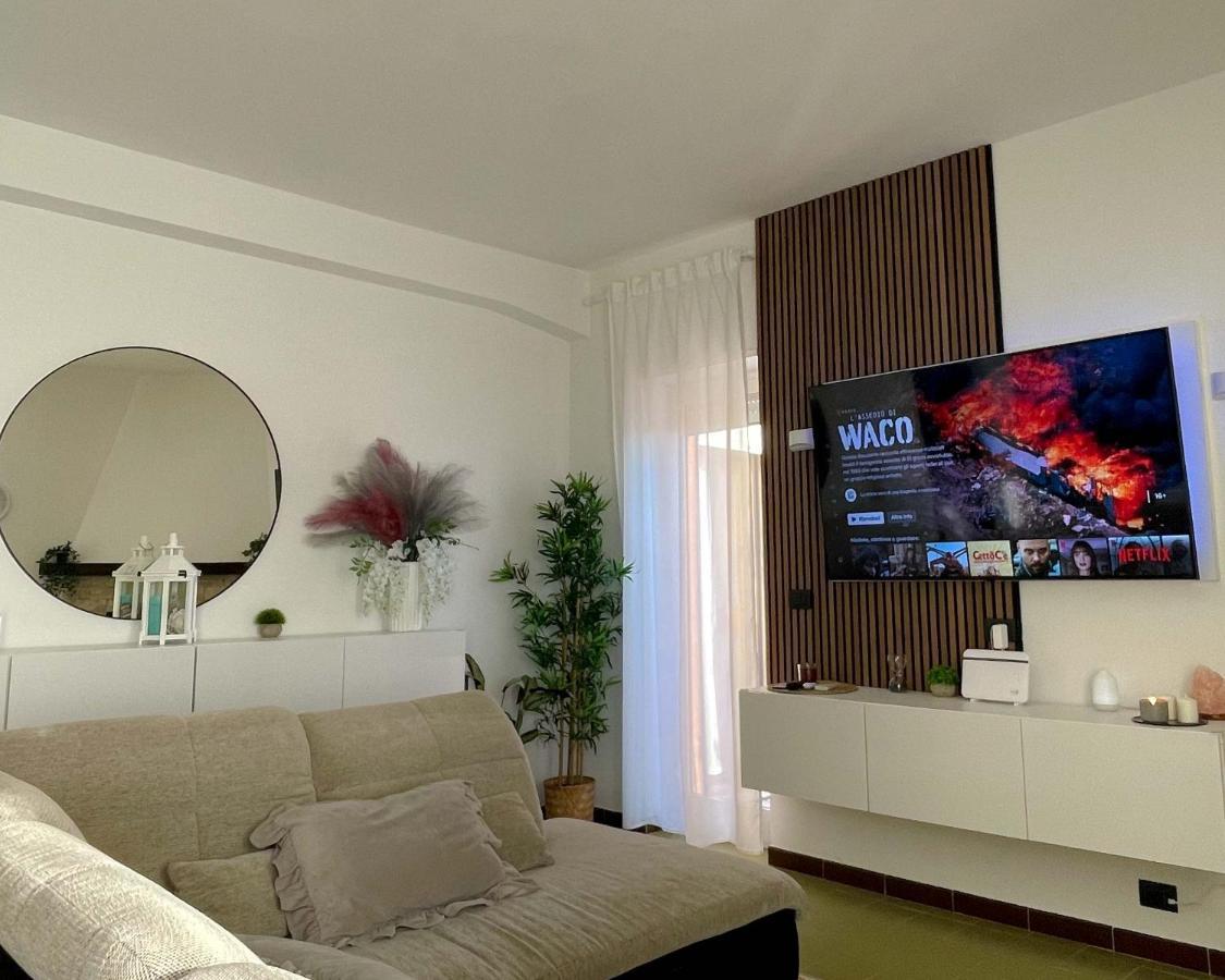 Kesya Seaview Apartment - Attico - 50Mt Dal Mare Anzio Kültér fotó